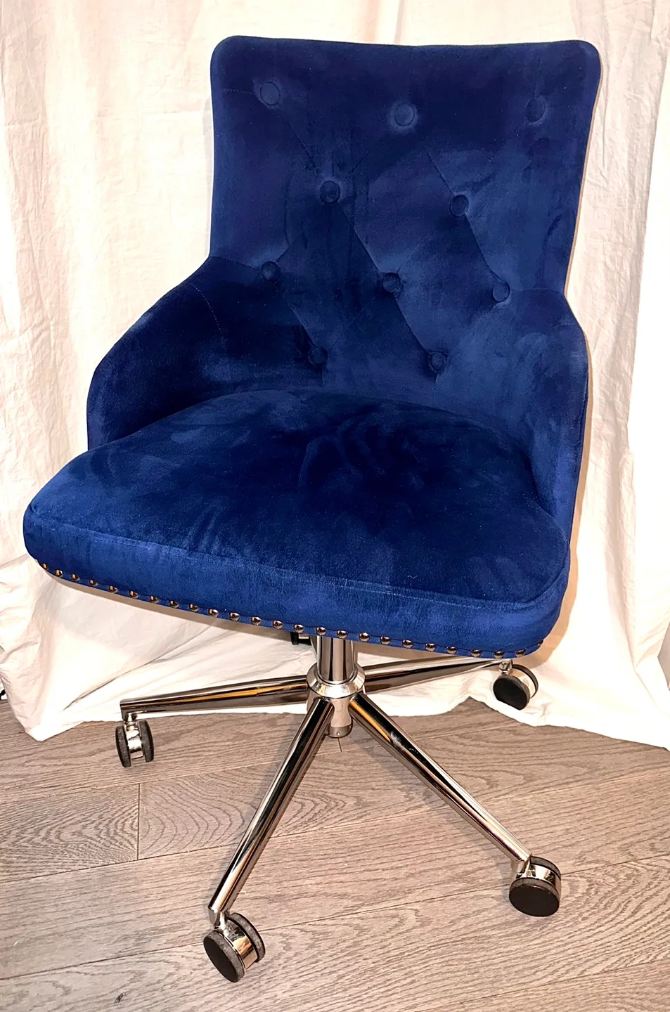 Ergonomic Vanity chair Blue Velvet Breathable Upholstery image indicator(3)