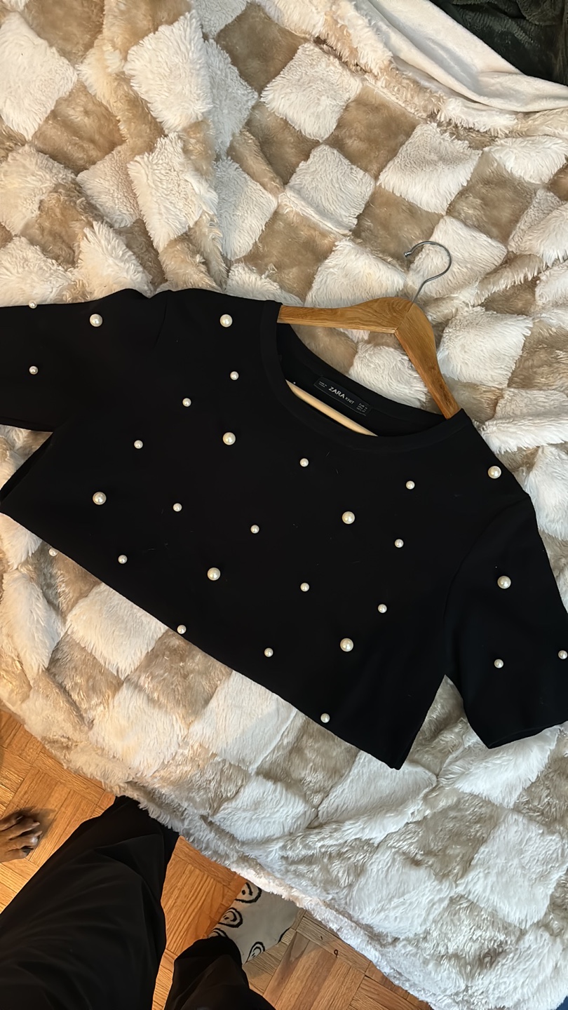 Zara Pearl-Embellished Black Knit Top - Size M