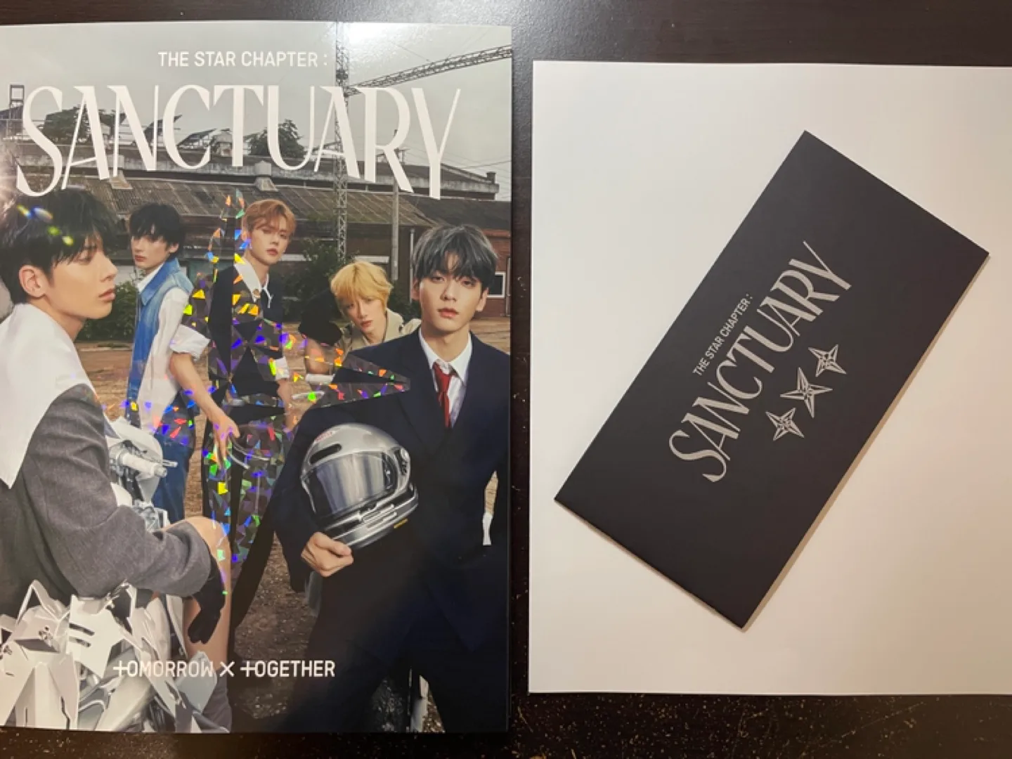 TXT - TOMORROW X TOGETHER Sanctuary (Knight Ver.) Album Kpop image indicator(2)