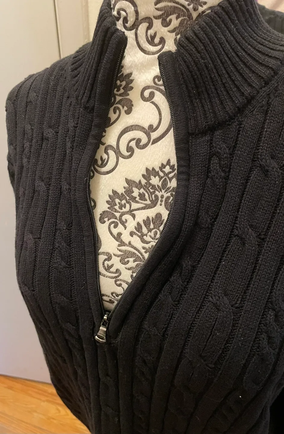 Black Cable Knit Zip-Up Sweater image indicator(3)