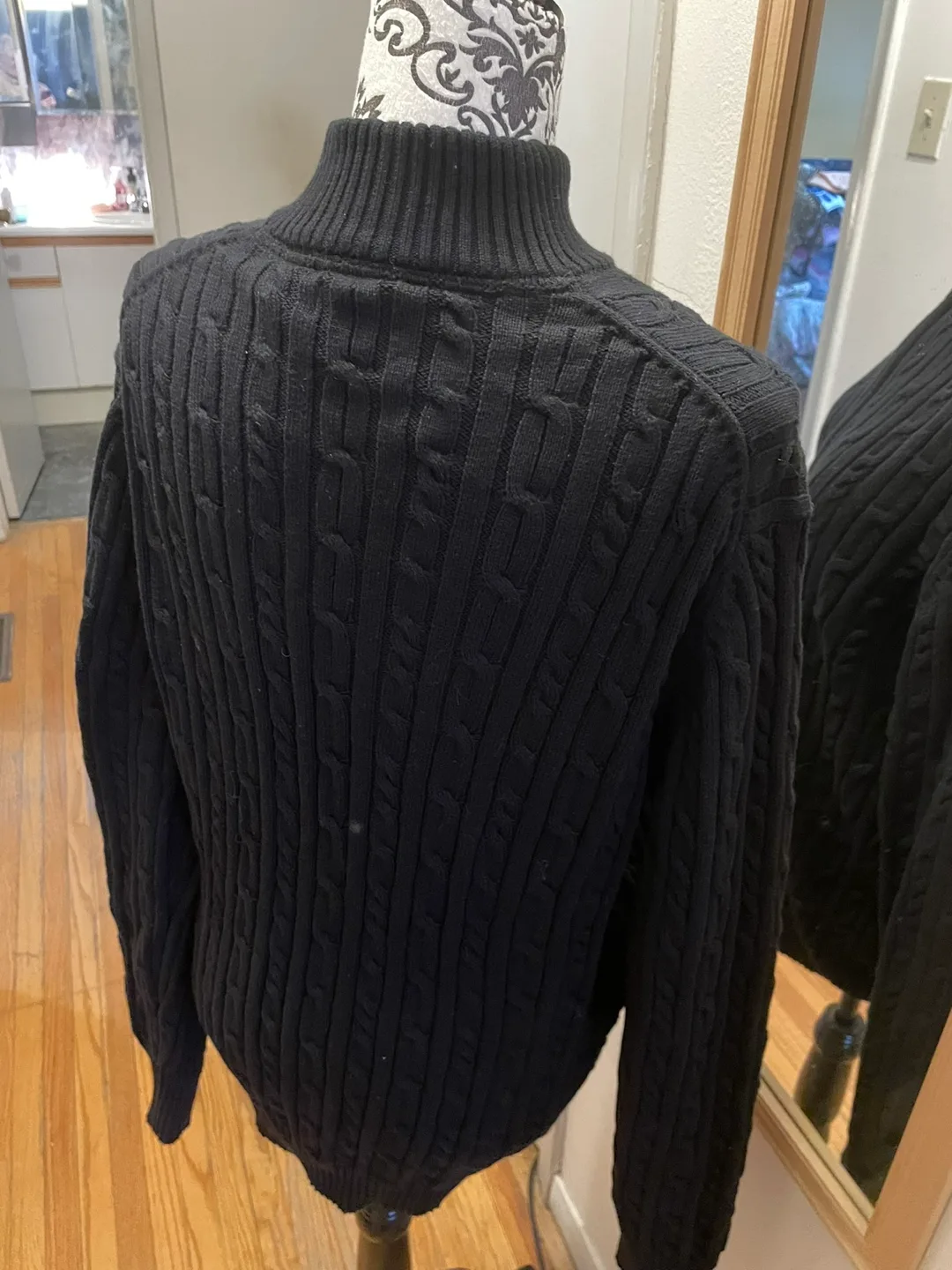 Black Cable Knit Zip-Up Sweater image indicator(5)