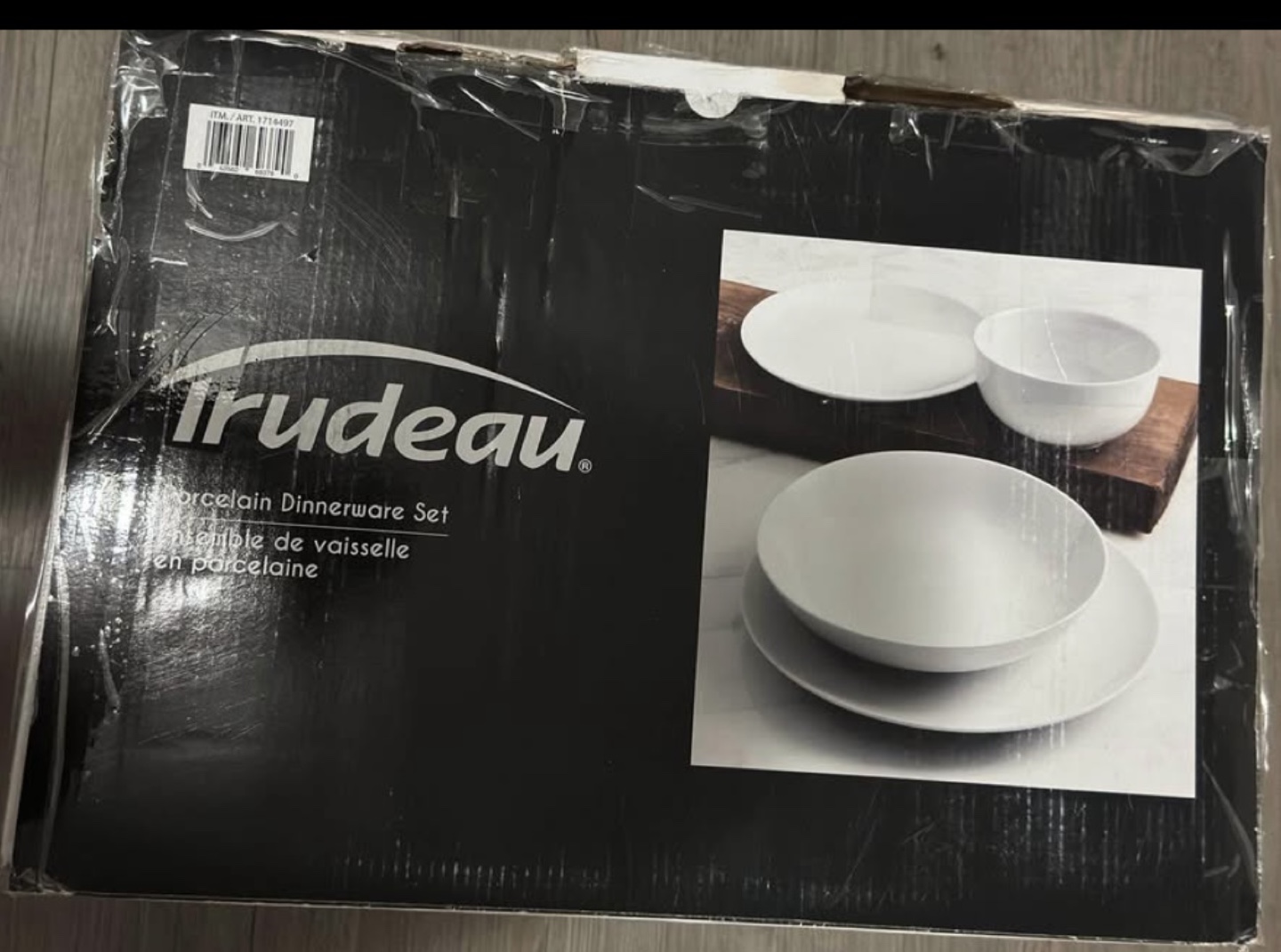 Trudeau 24-Piece Porcelain Dinnerware Set