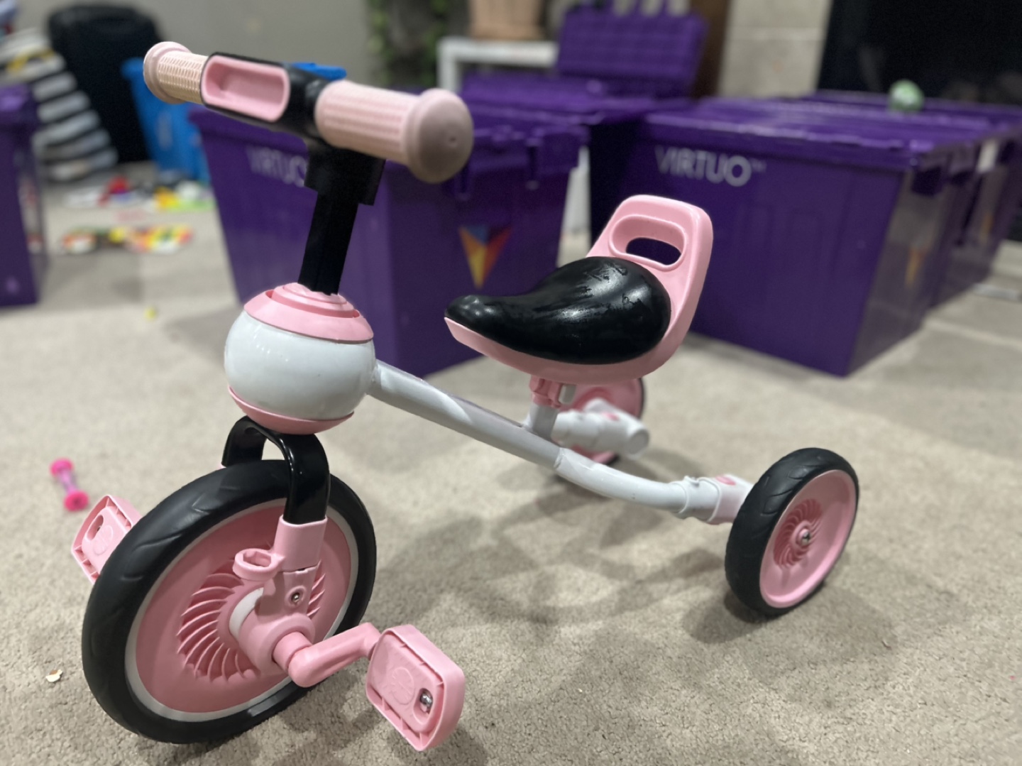 Kids' Pink Tricycle - photo 3