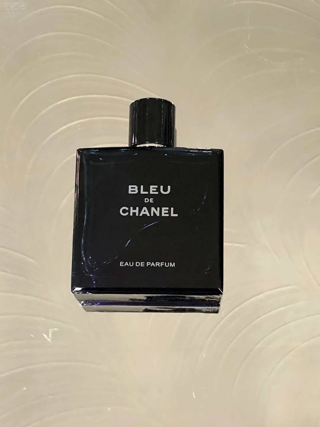 Bleu De Chanel (100ml) image indicator(4)