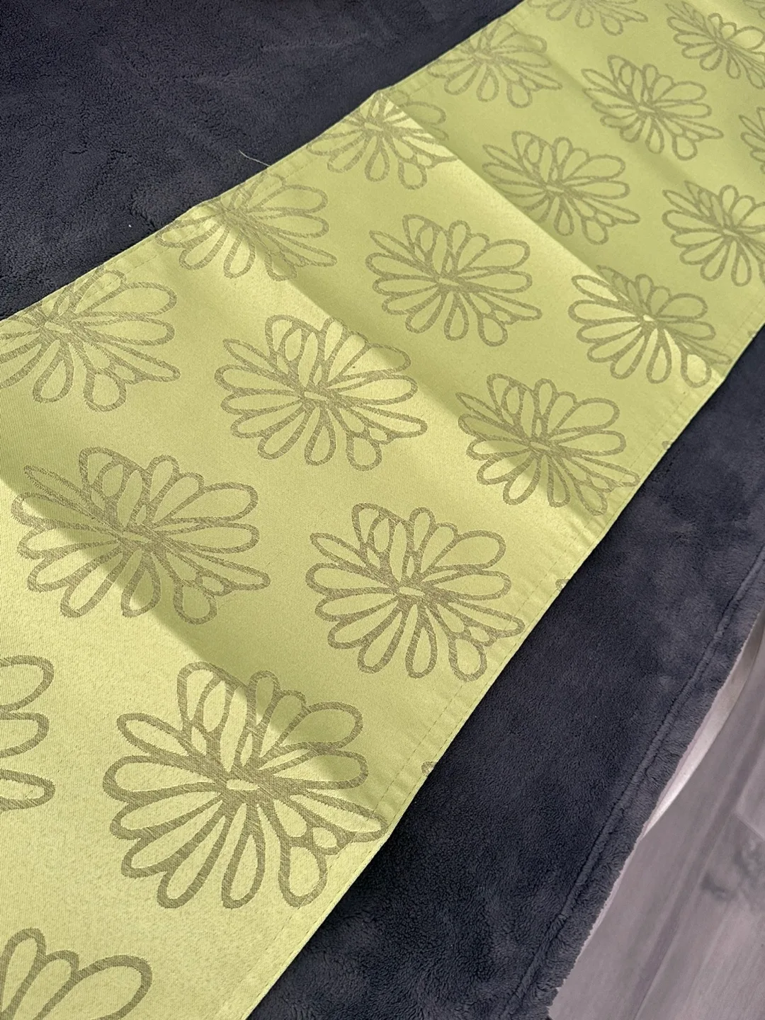 Lime Green Floral Table Runner image indicator(2)