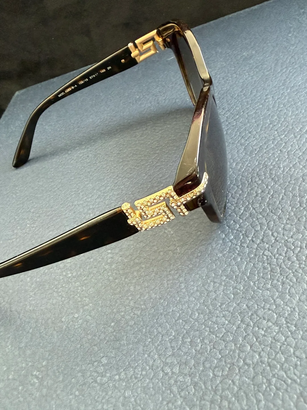 Versace Fashion Cat Eye Sunglasses Women image indicator(2)