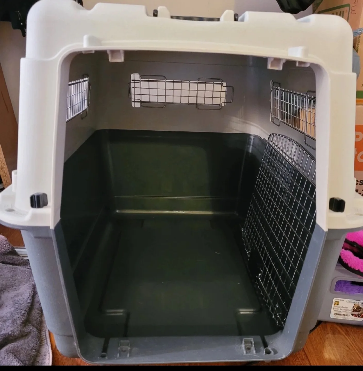 Petmate Essentials Portable Pet Crate image indicator(3)