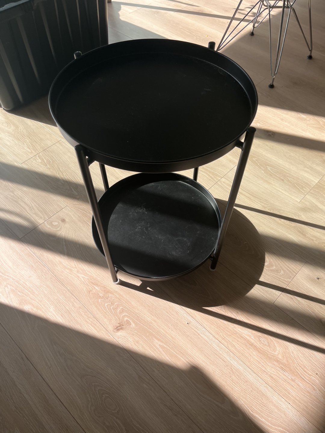 Black Two-Tiered Round Side Table - photo 2