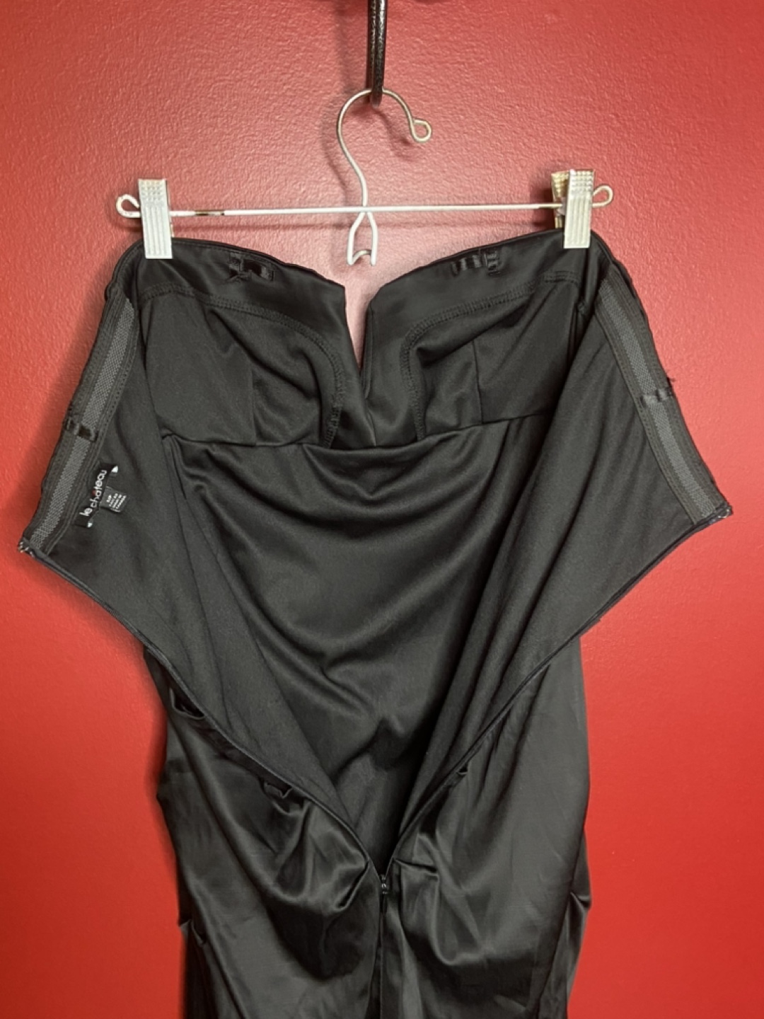 Le chateau Black Strapless Satin Midi Dress - photo 5