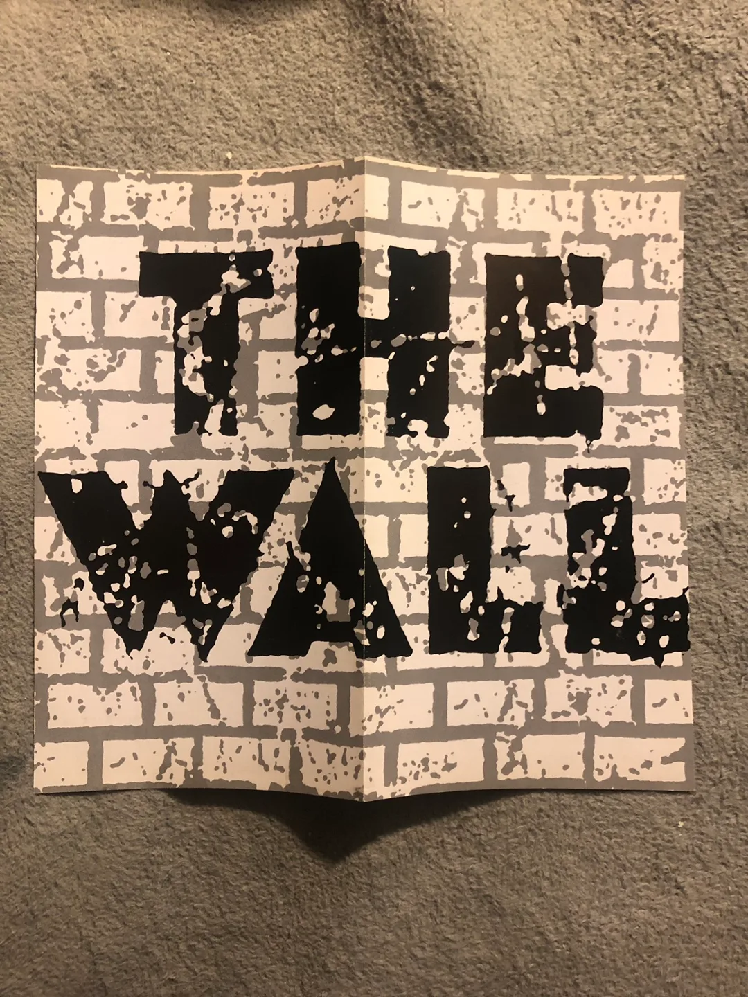 Roger Waters The Wall Live in Berlin VHS & Book image indicator(7)