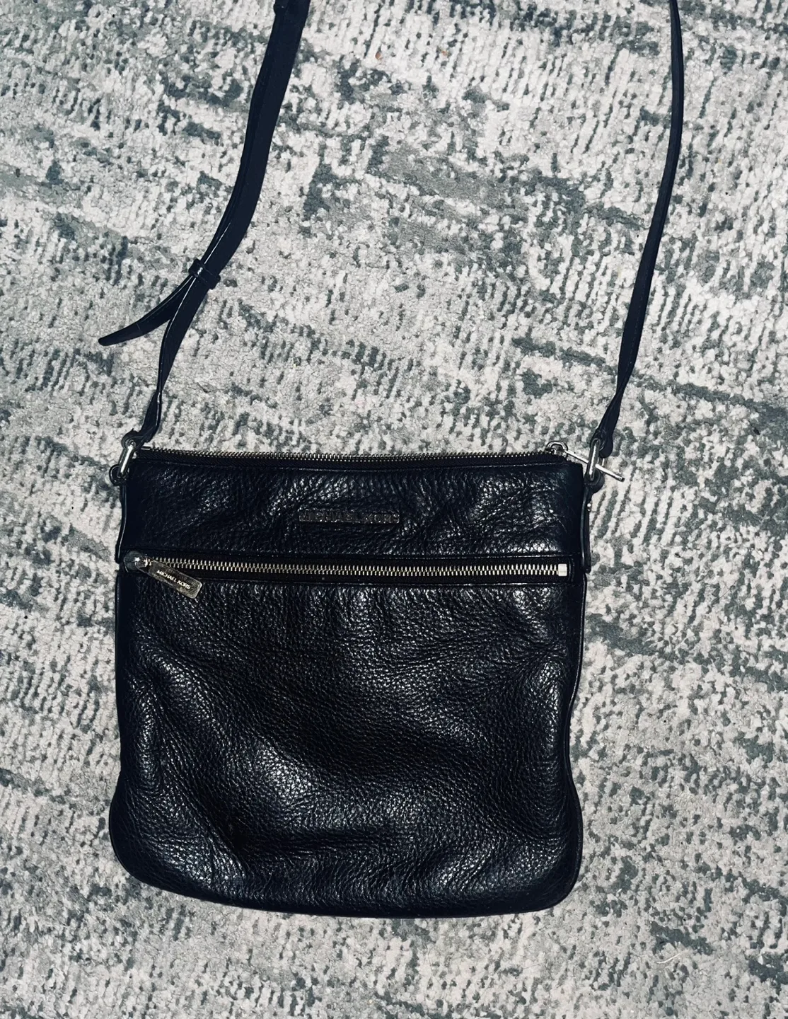 Michael Kors Black Leather Crossbody Bag image indicator(2)