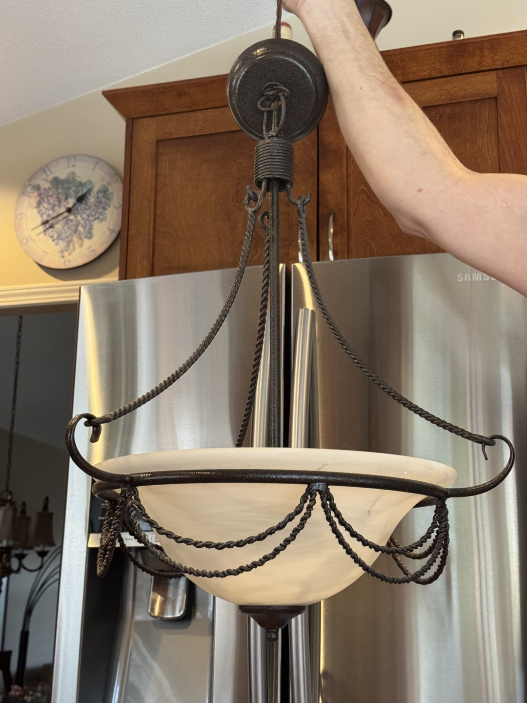 Elegant Alabaster Pendant Light Fixture