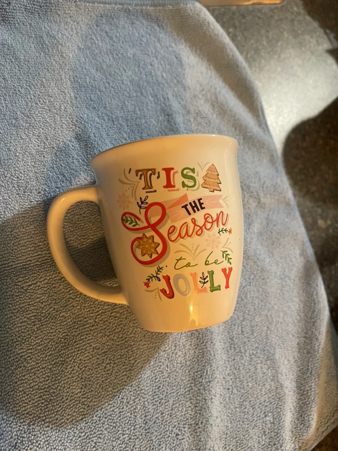 Royal Doulton Christmas Mug - "It's the Season to be Jolly" image indicator(9)