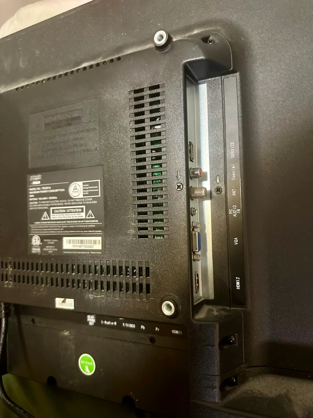 Old RCA Technicolour TV — No remote, No Stand image indicator(3)