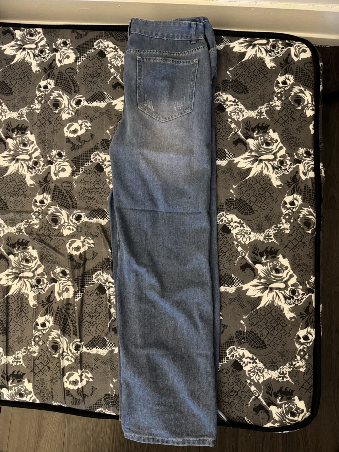 Light Wash Distressed Straight Leg Jeans - photo 2