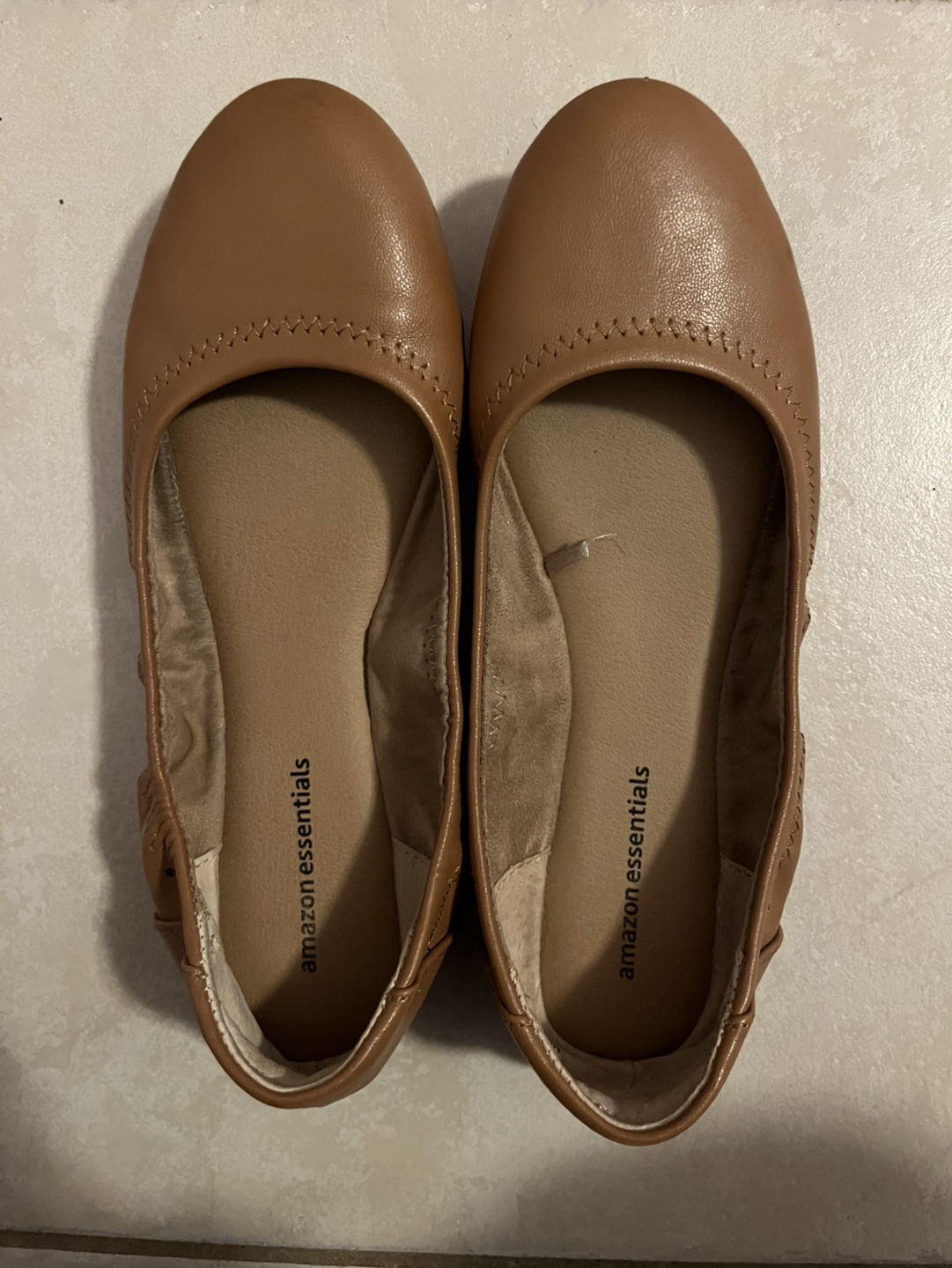 Amazon Essentials Women's Tan Flats - Size 6