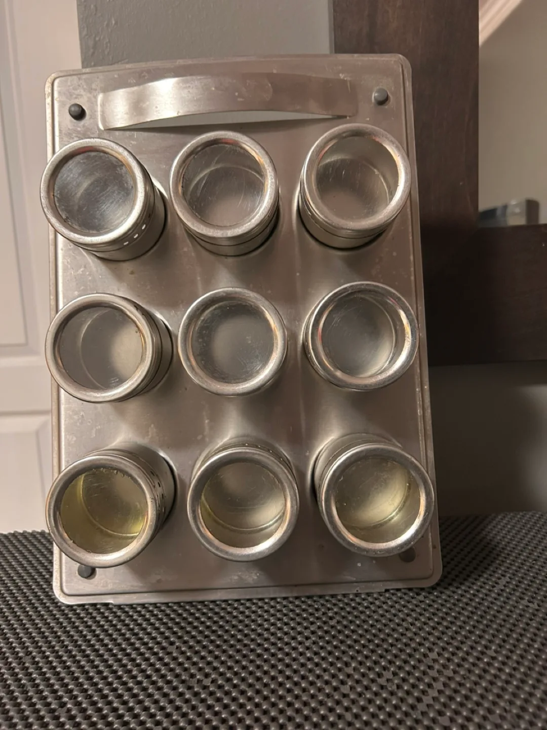 Stainless Steel Magnetic Spice Rack with 12 Jars image indicator(2)