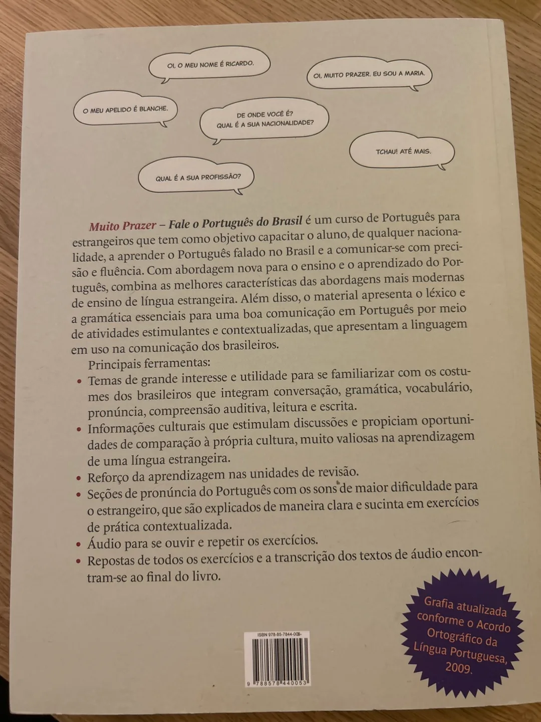 Muito Prazer: Fale o Português do Brasil Illustrated Textbook image indicator(2)