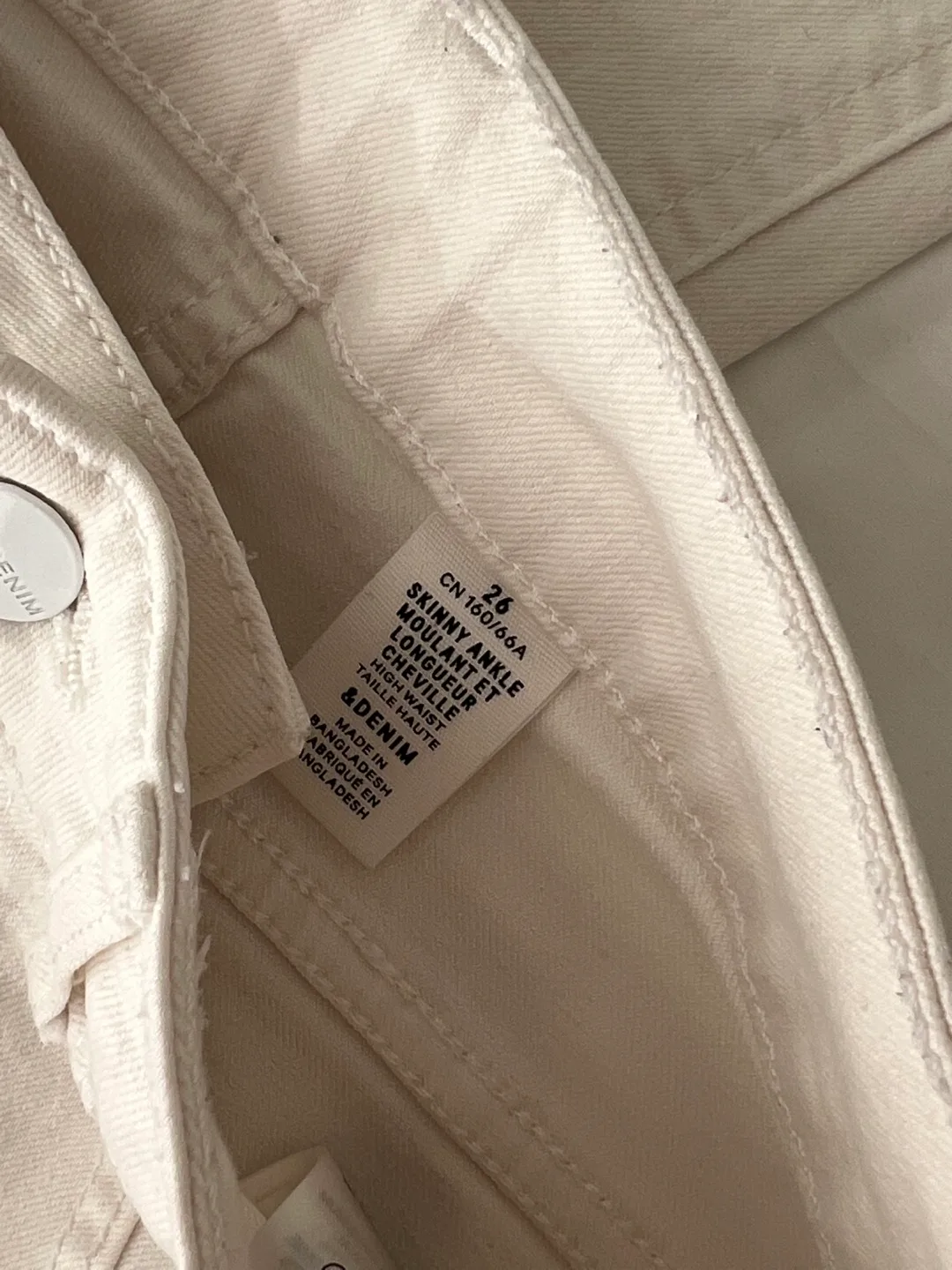 Design& Skinny Ankle Jeans - Off-White S/26 image indicator(4)