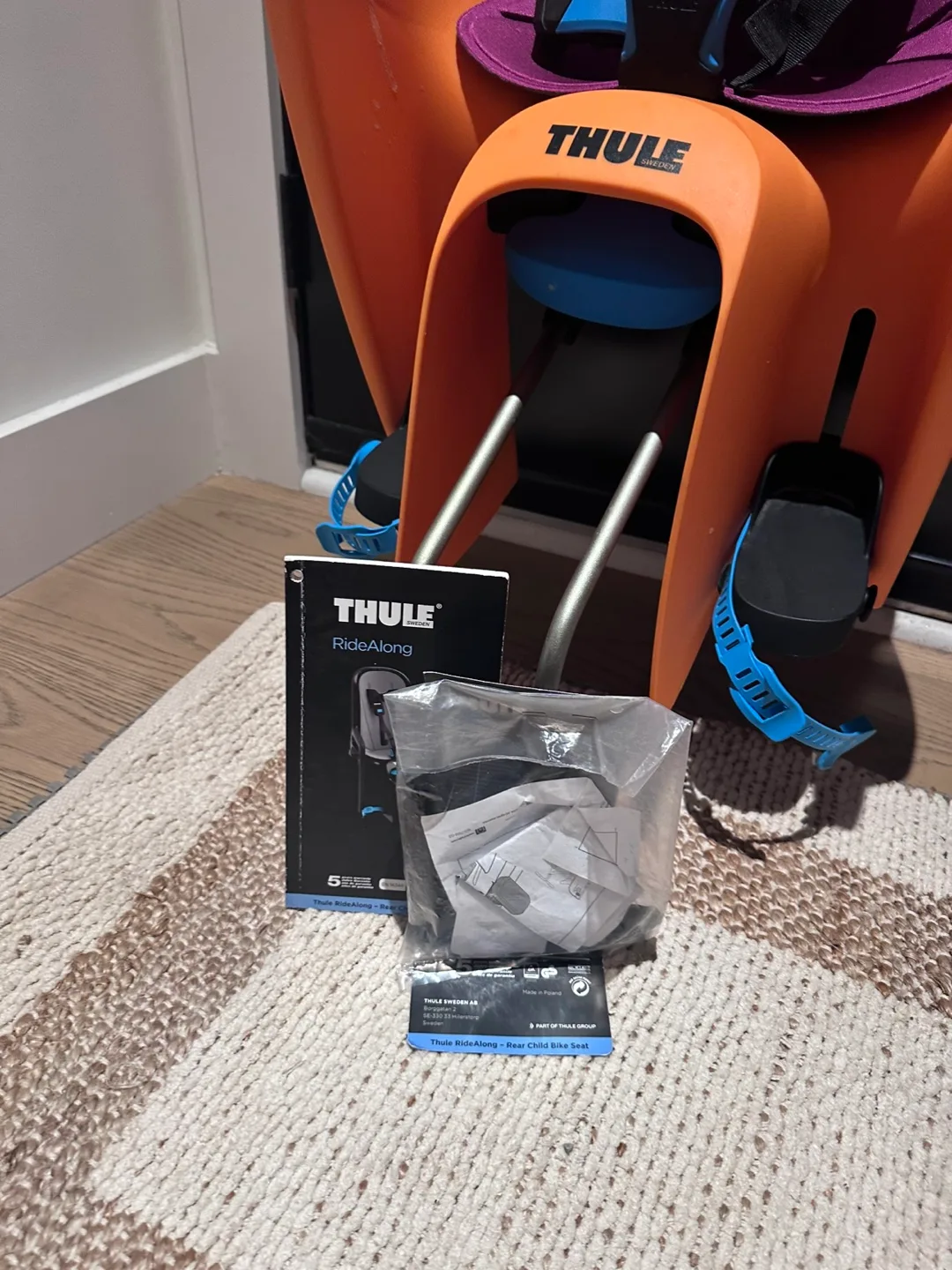 Thule ridealong rear child bike seat image indicator(2)