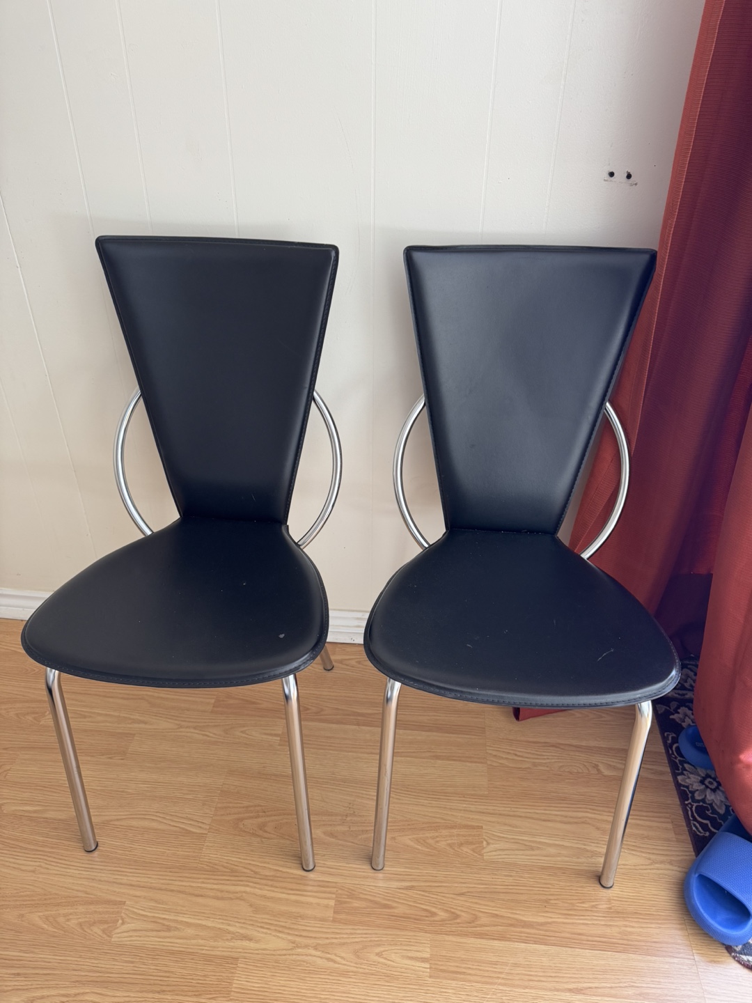 Black Leather Dining Chairs with Chrome Legs (4)