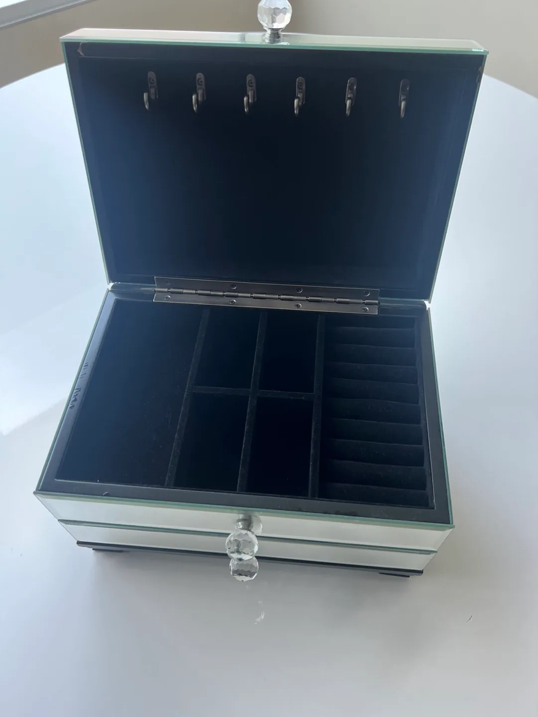 Mirrored Jewelry Box with Drawers image indicator(4)