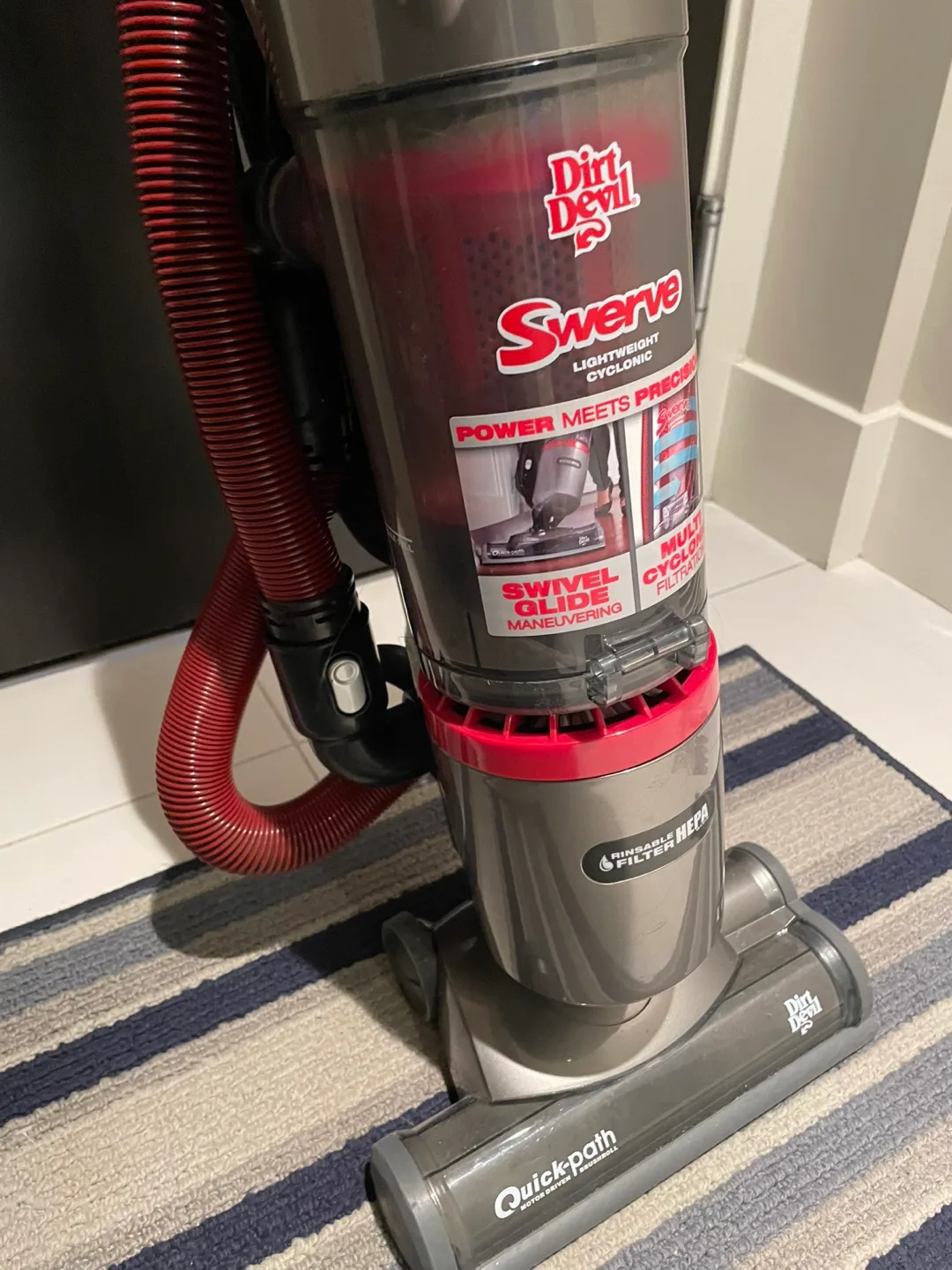 Swerve Lightweight Cyclonic Vacuum Cleaner image indicator(3)
