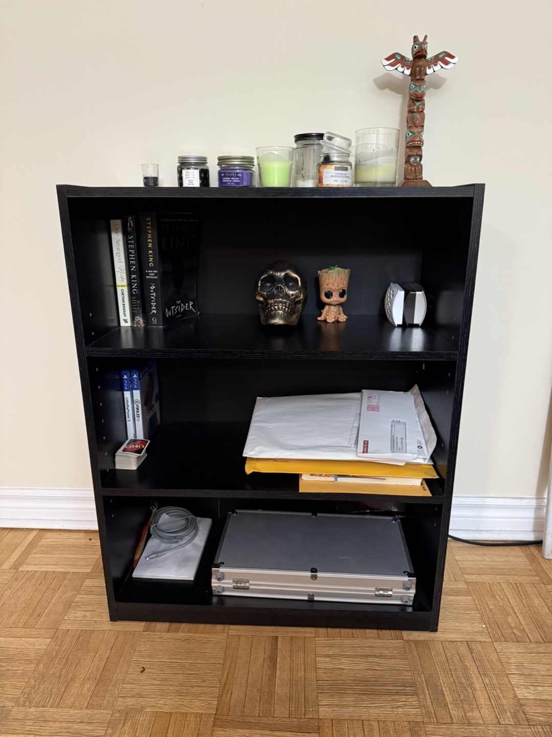 Black 3-shelf bookcase