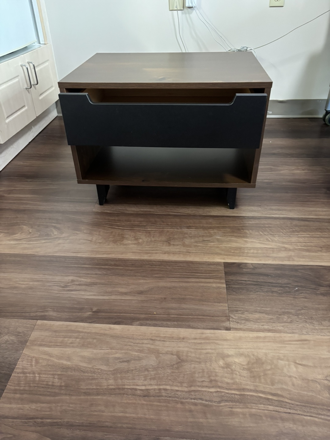Modern One-Drawer Nightstand - photo 3