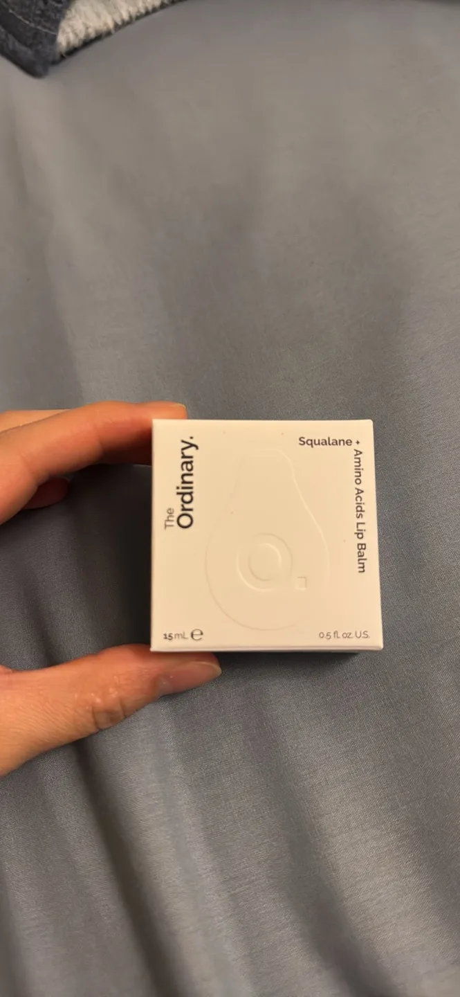 The Ordinary Squalane + Amino Acids Hydrating Lip Balm image indicator(2)