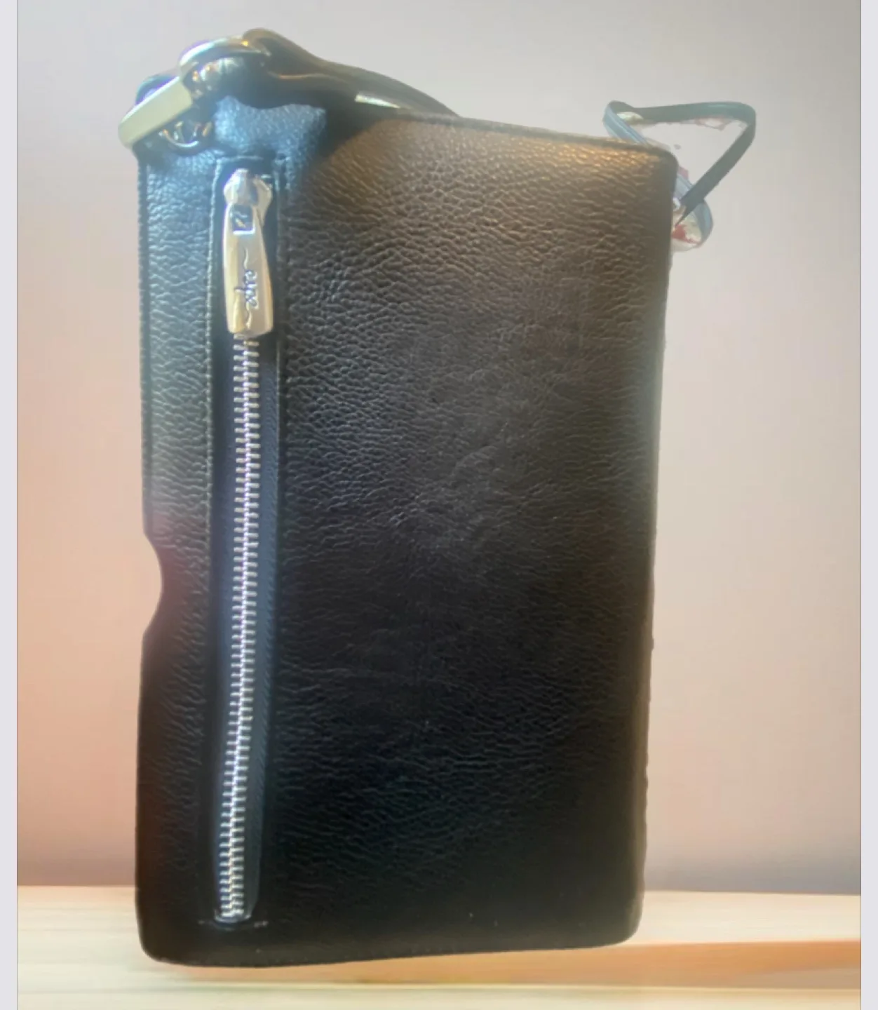 ESPE Black Floral Crossbody Wallet image indicator(4)