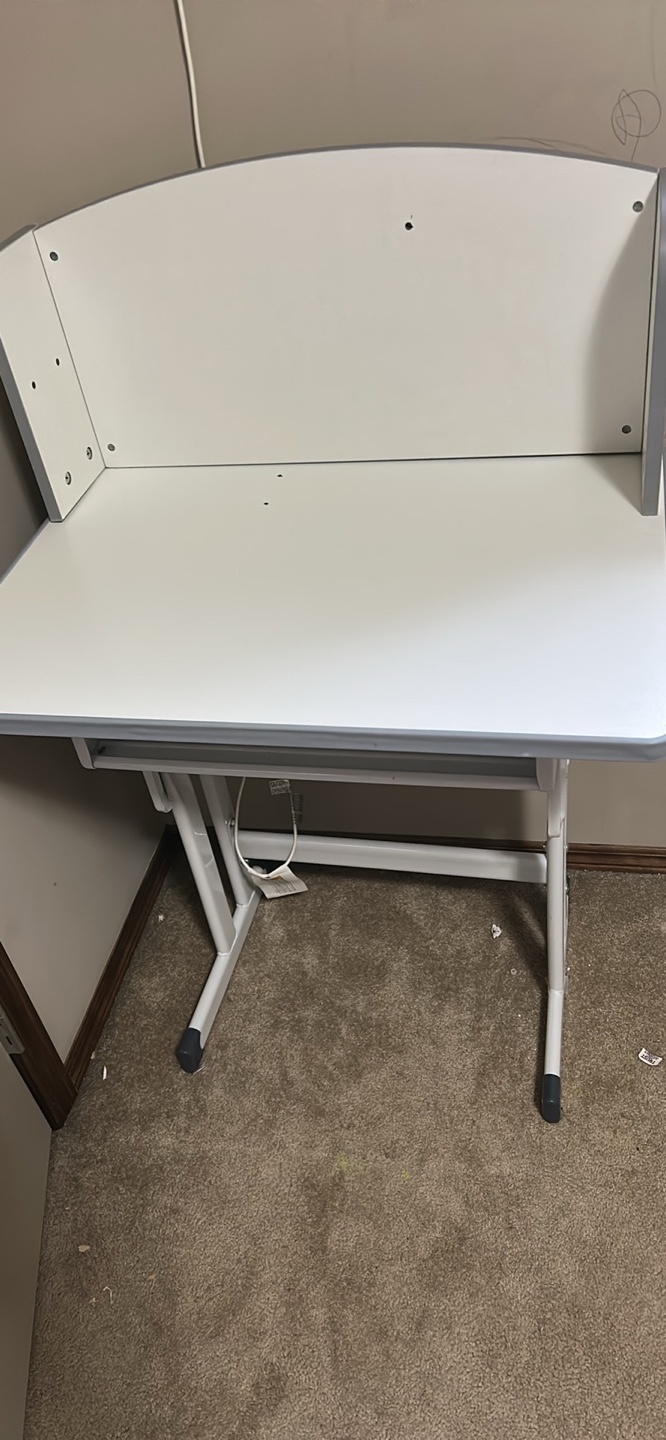 Kids Adjustable Height Desk and Chair Set