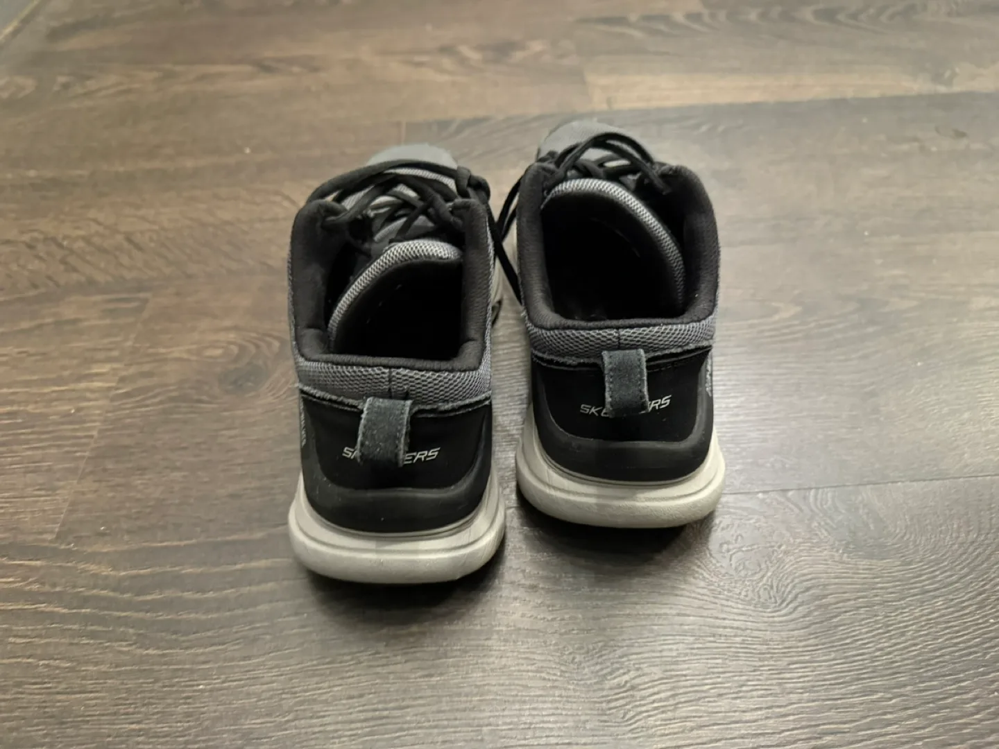 Skechers D'Lux Walker Men's Running Shoes - Size 8.5 image indicator(3)