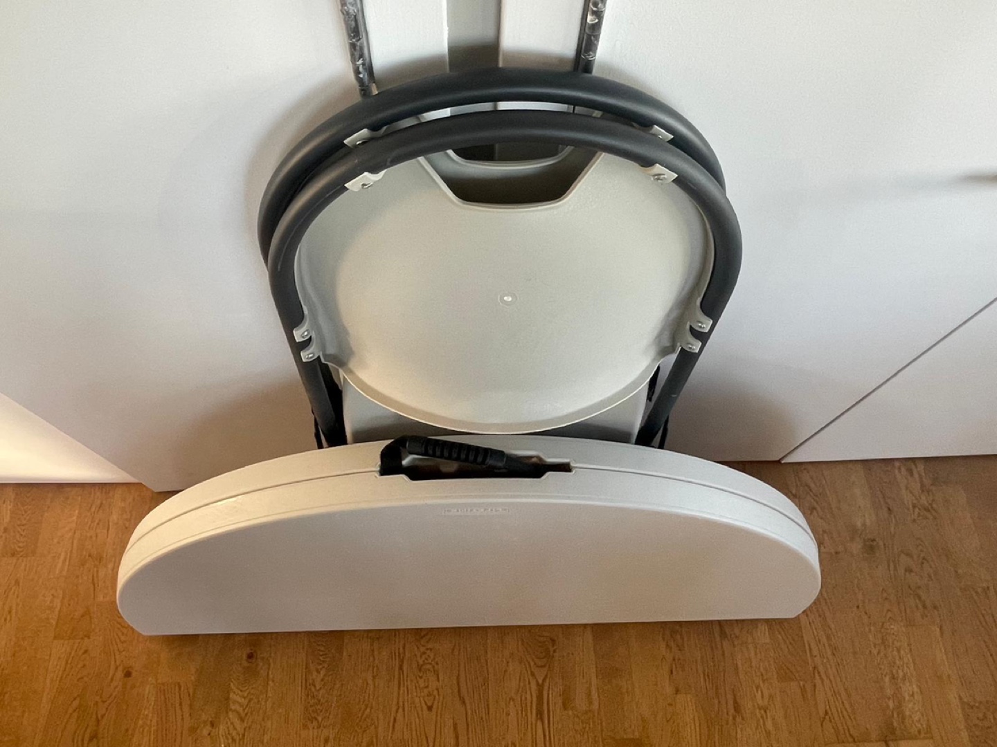 Lifetime Round Folding Table and Two Chairs Set - photo 3