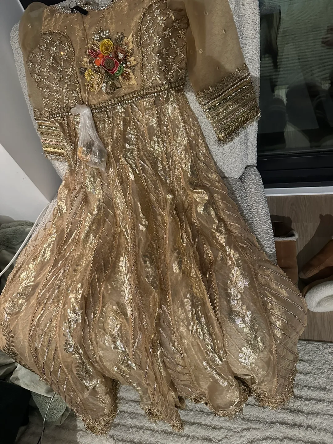 Gorgeous Gold Embroidered Pakistani Gown  Kameez image indicator(6)