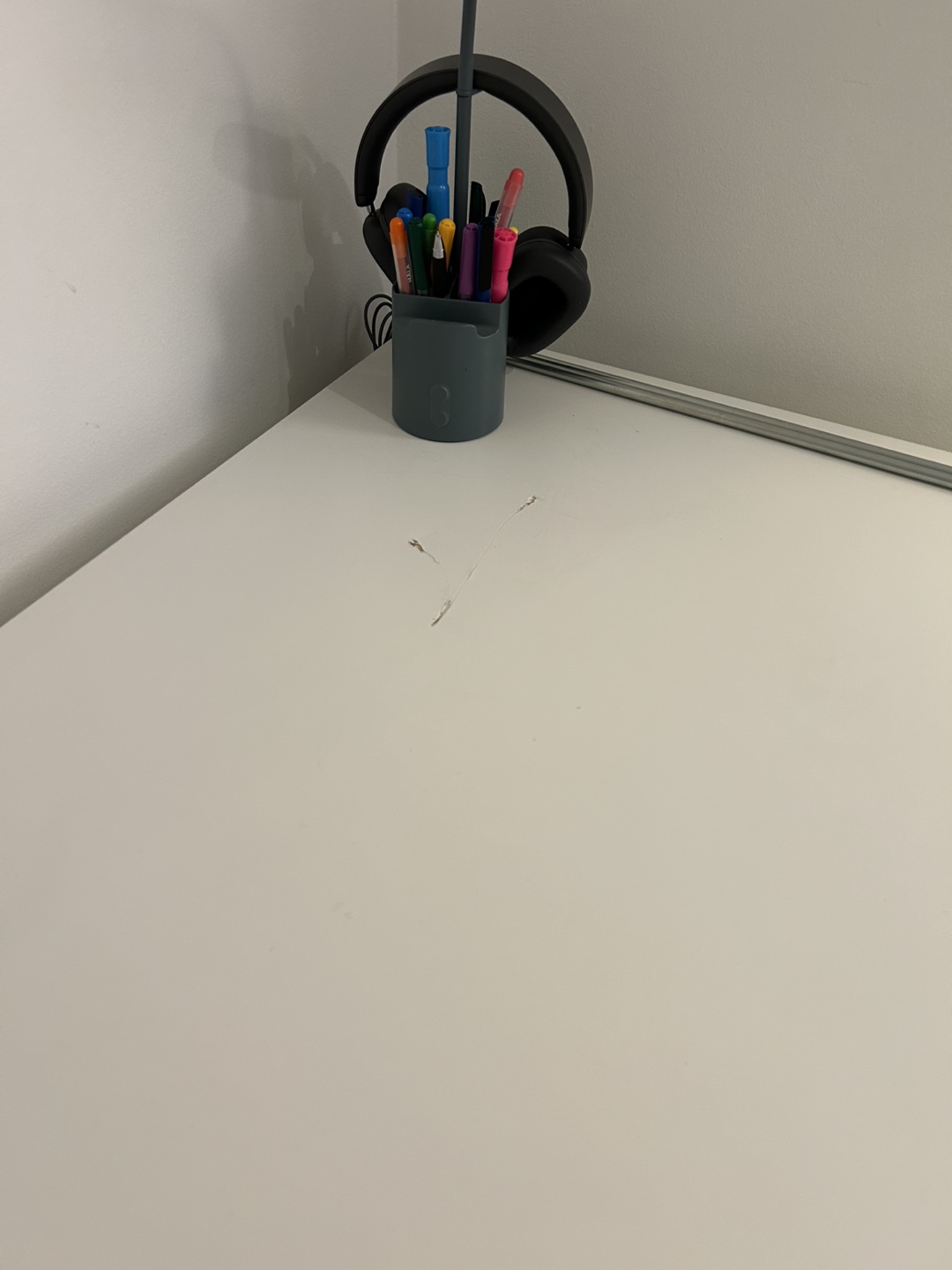 White Fold-Away Desk Top - photo 4