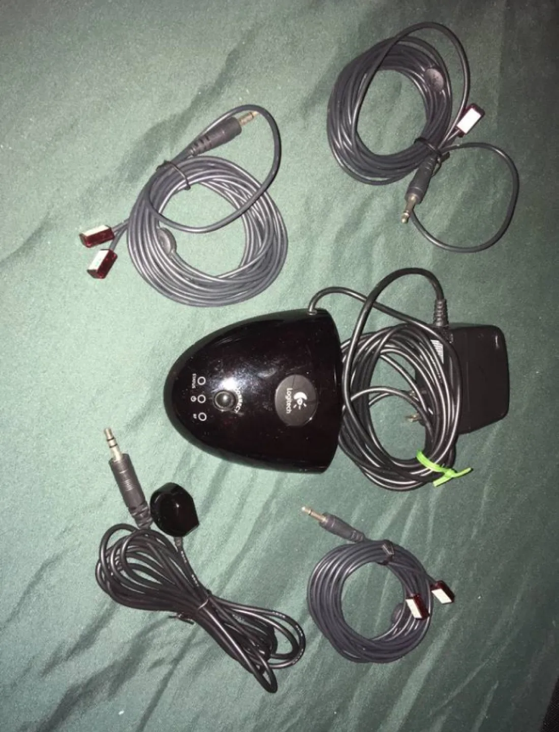 Assorted AV Devices and Transmitters image indicator(9)