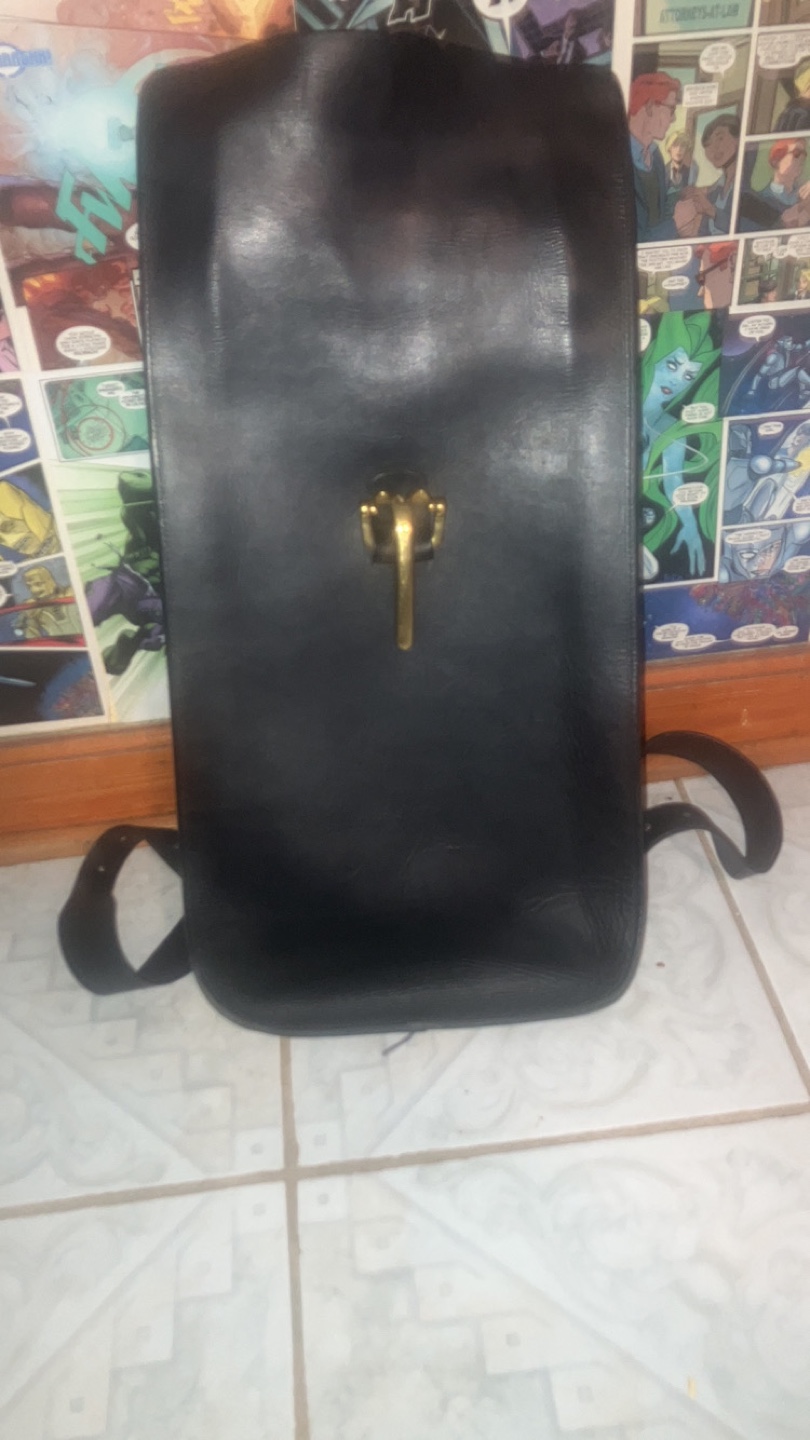 KikaNY Leather Backpack - photo 4