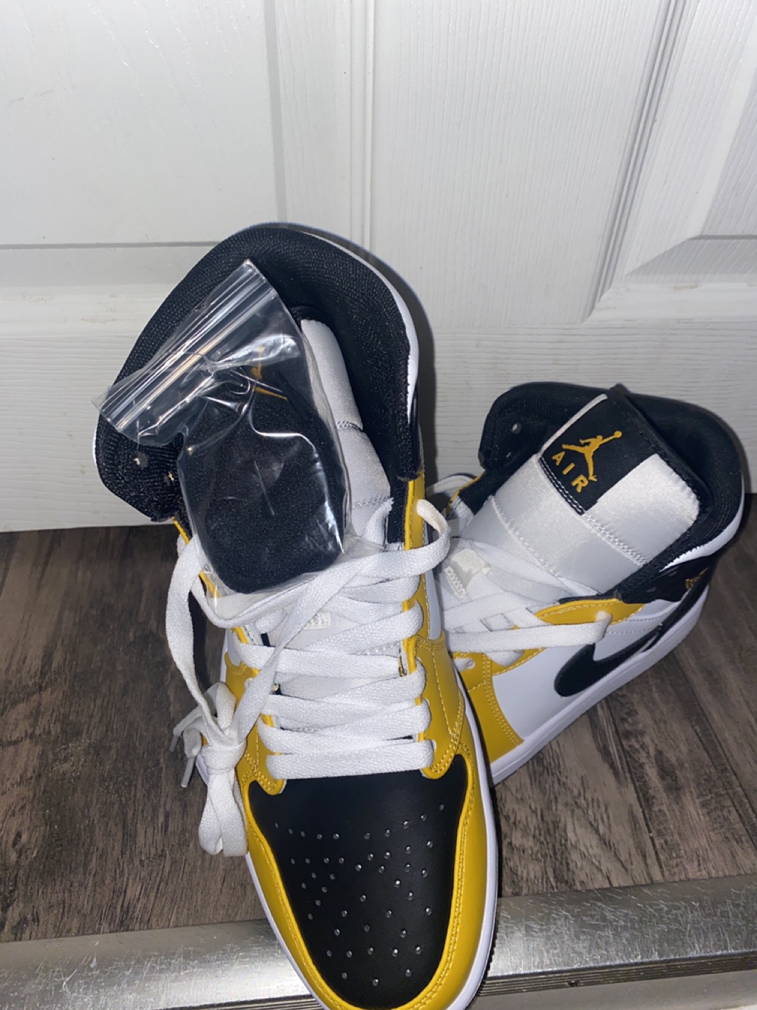 Air Jordan - photo 2