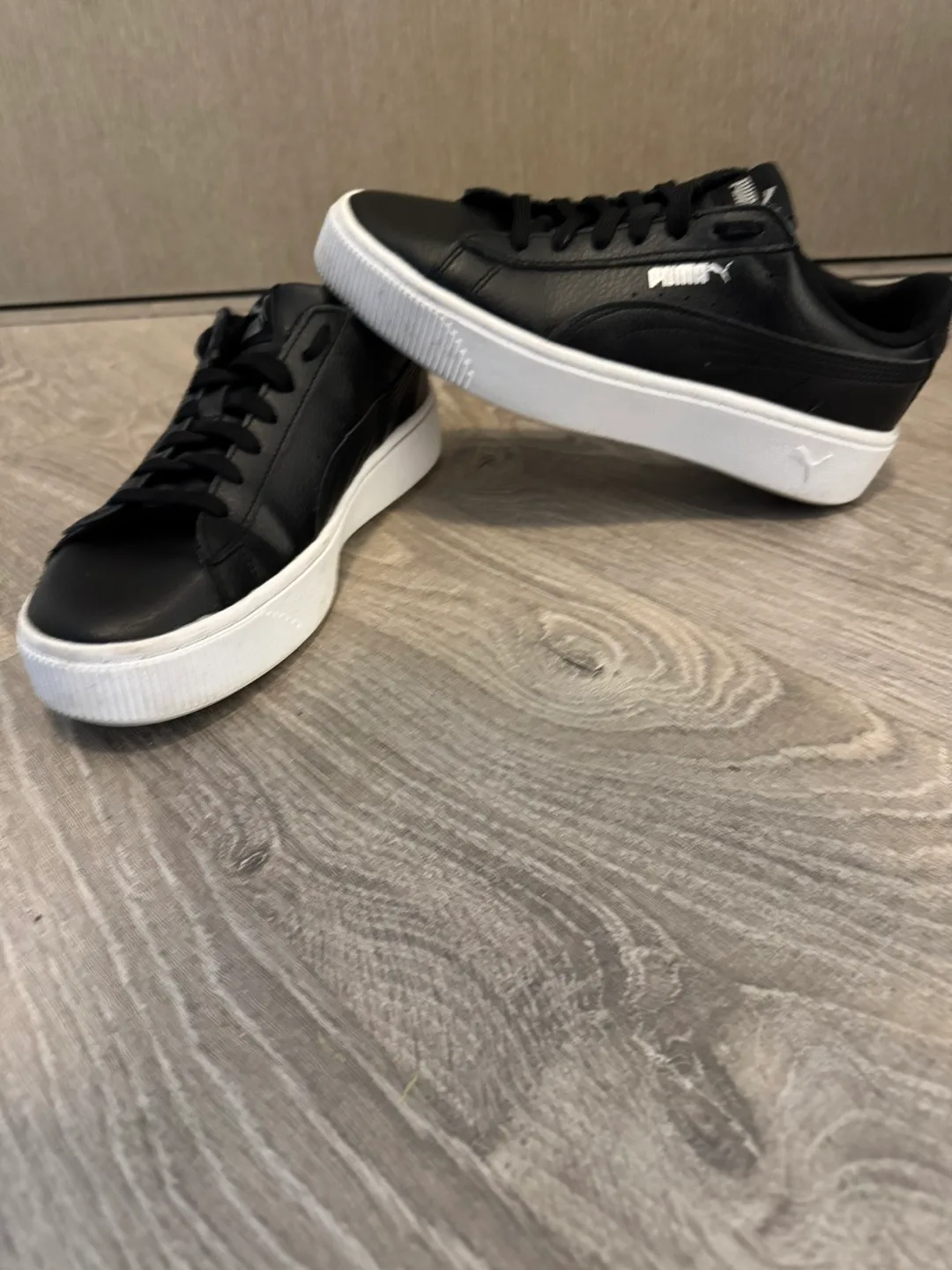 Puma Platform Sneakers - Black Leather- size 7 women image indicator(6)