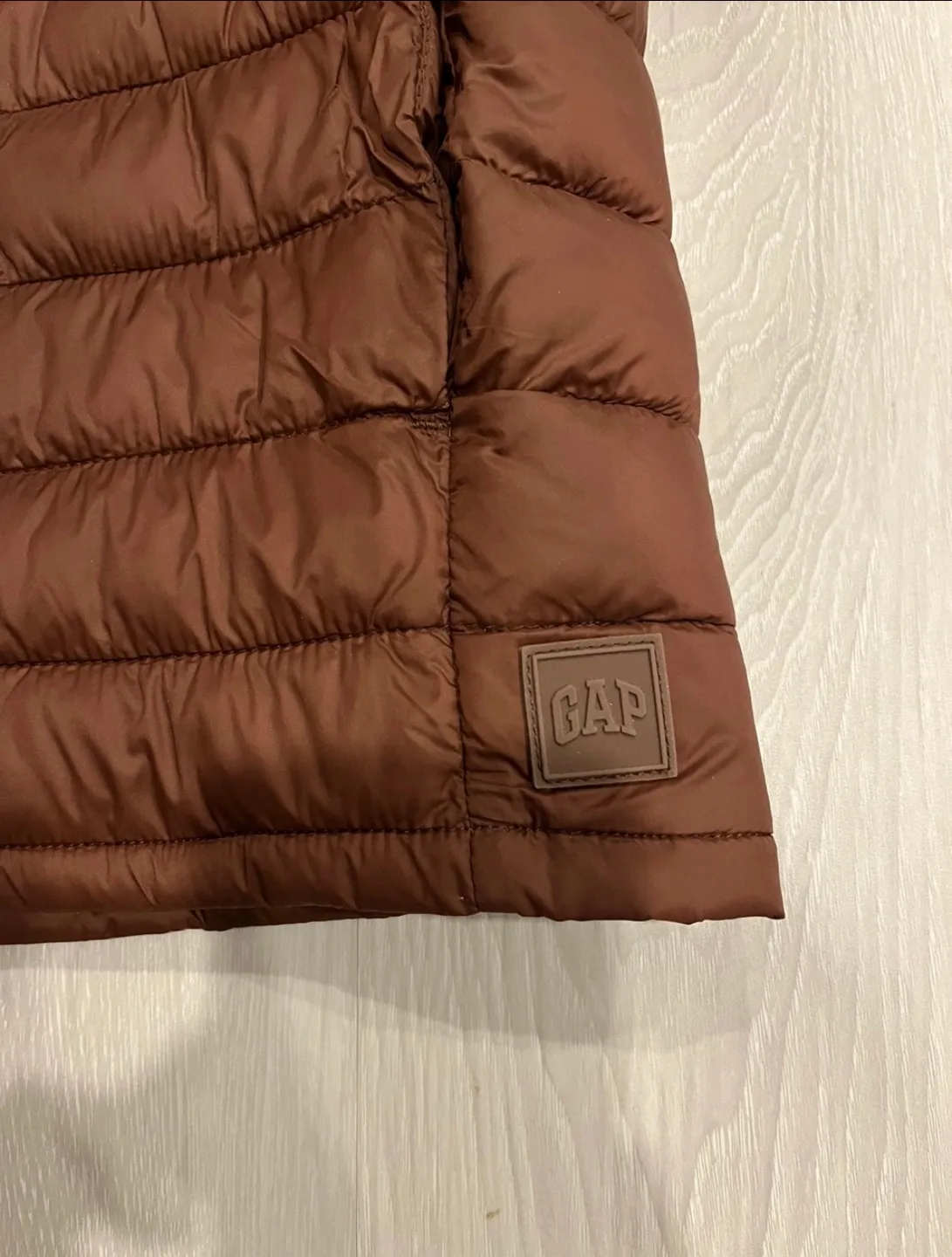 Brand new Gap Kids Brown Puffer Jacket Large image indicator(3)