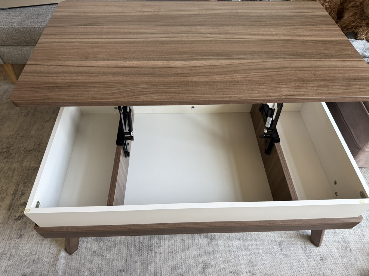 Coffee table with storage