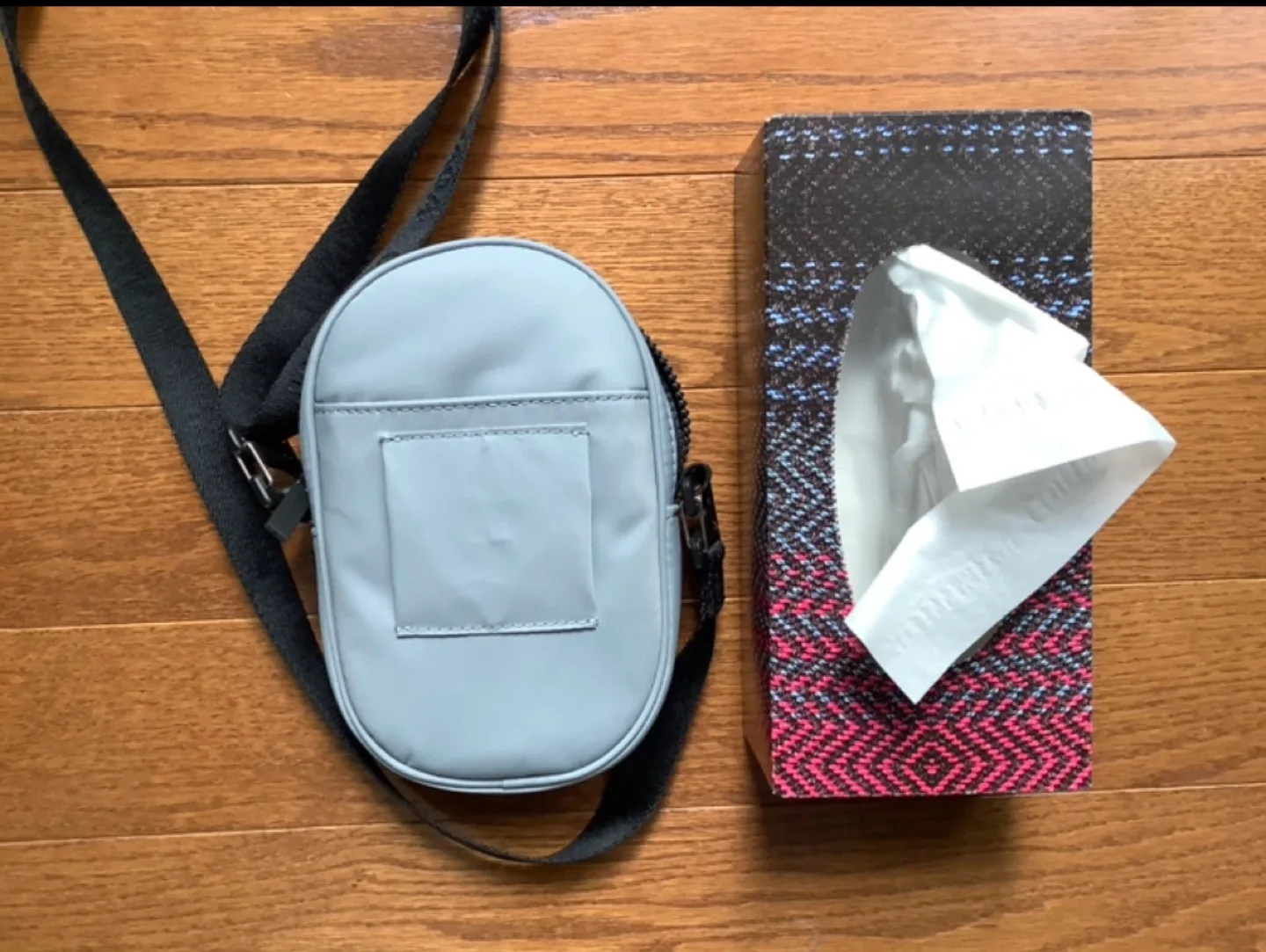 Lululemon City Adventurer Crossbody Bag - Grey image indicator(4)