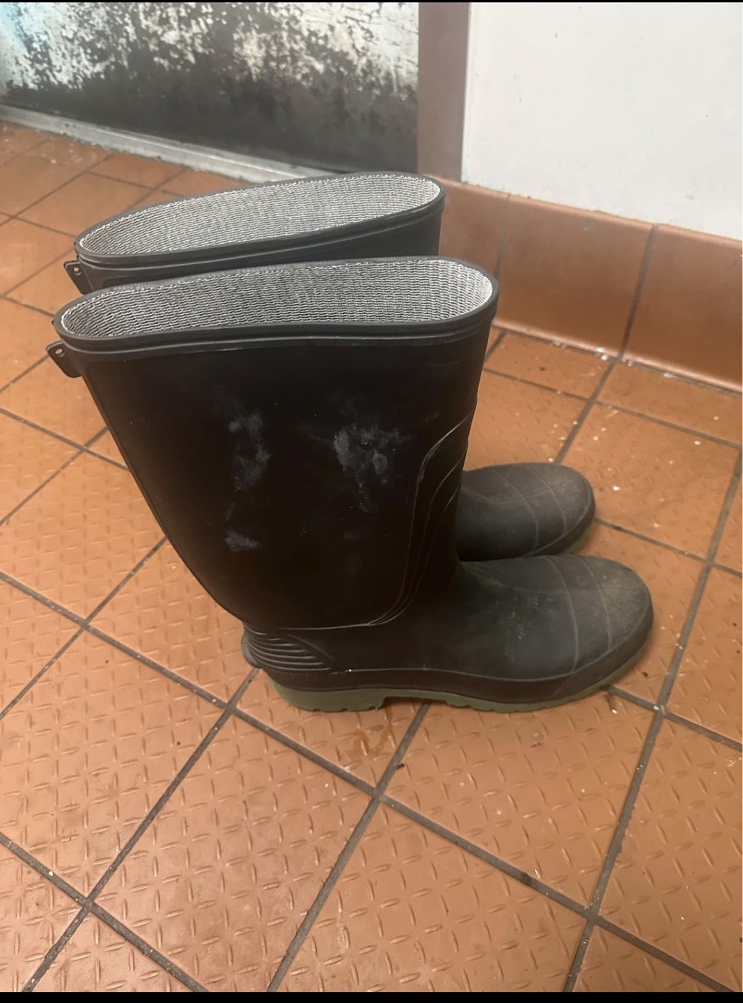 Men's Black Rubber Boots - photo 2