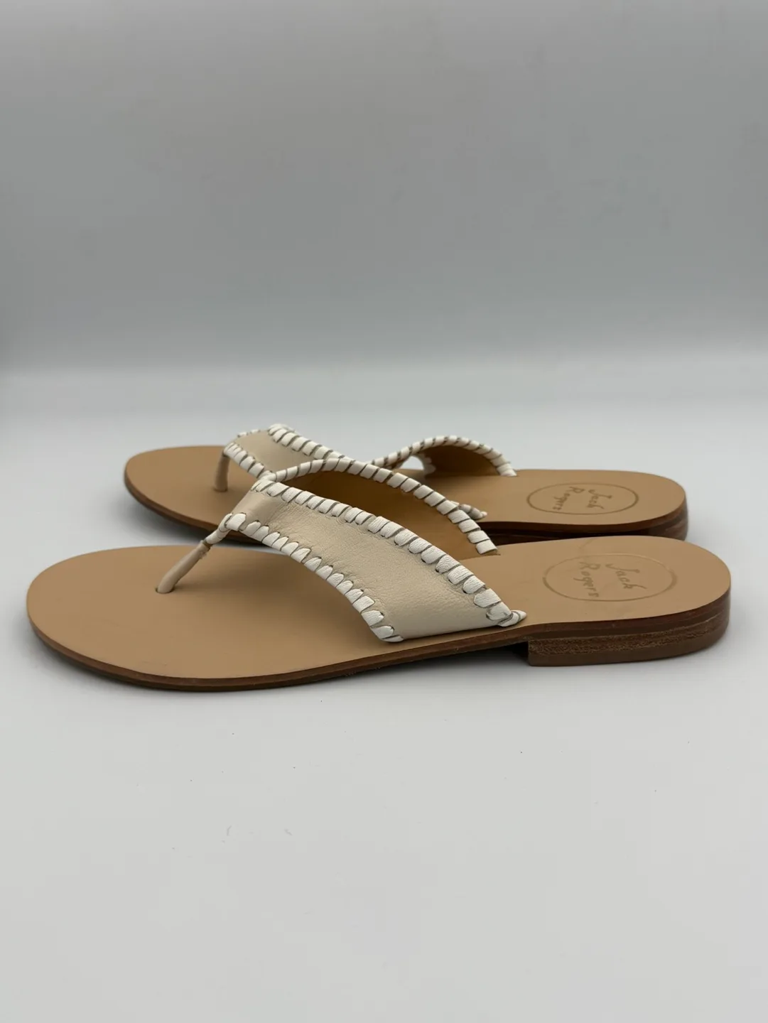 Jack Rogers Women’s Sandals–Size 8 –White -Iconic! image indicator(2)