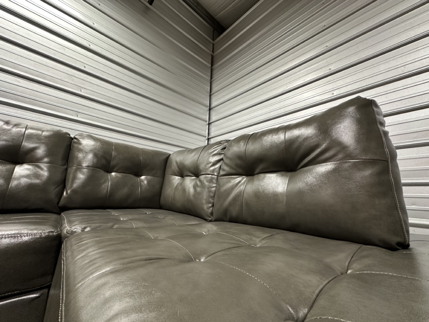 Luxury Grey Leather Sectional - Like New! (FREE DELIVERY) - photo 5