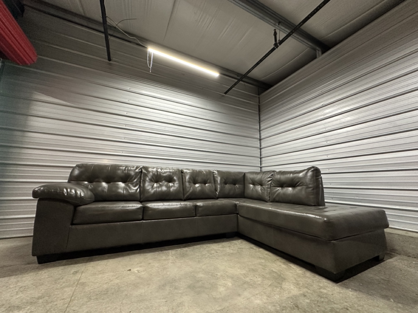 Luxury Grey Leather Sectional - Like New! (FREE DELIVERY)