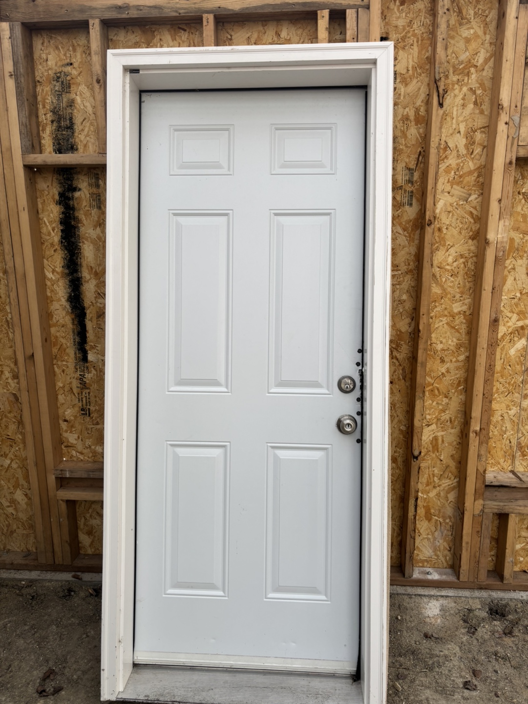 Exterior door 32”