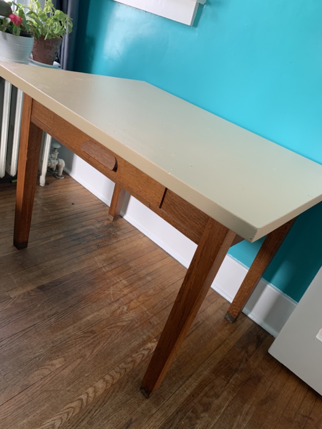 Vintage Desk with Single Drawer - photo 2