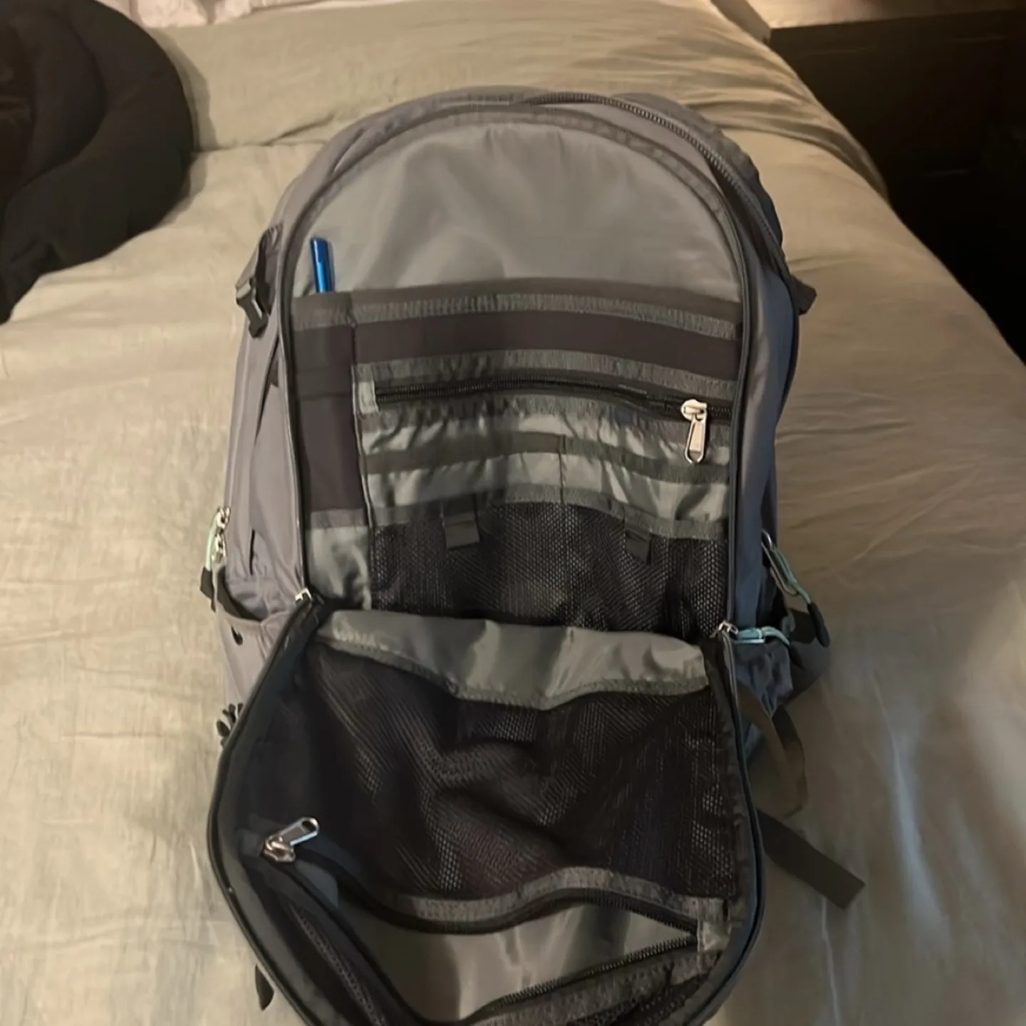 The North Face Surge Backpack Grey/Teal image indicator(3)